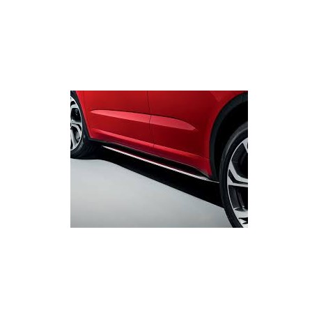 Jaguar marchepieds lateraux chrome E-Pace (J9C9952)