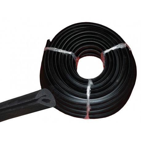 Britpart 30m roll of door rubber (63223)