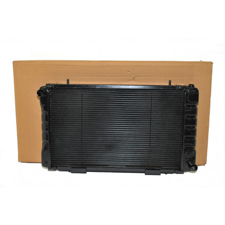 Britpart radiateur Defender 90, 110 (ESR203)