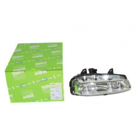 Valeo phare antibrouillard droit Evoque (LR026089)