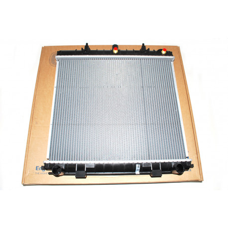 Oem radiateur Range P38 (PCC108460)