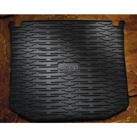 Mopar tapis de coffre caoutchouc Grand Cherokee WK (82212085)