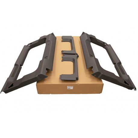 Britpart DEF 110 87 06 REAR WINDOW SURROUND (DA3843B)