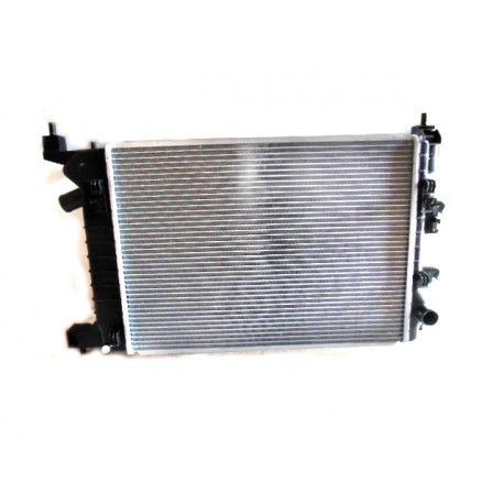 General motors radiateur refroidissement Aveo (95316032)