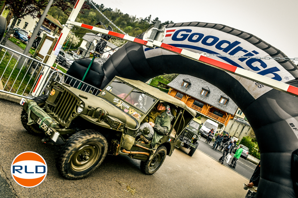 Jeep Chambon rassemblement AOC