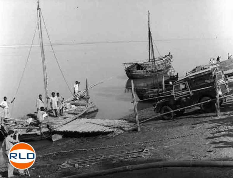 London Singapour Land Rover 1957