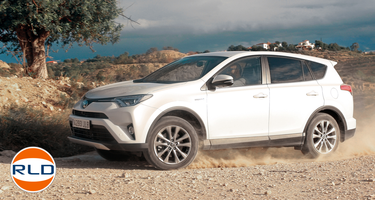 Toyota RAV4 hybride : découvrez la capacité de son réservoir d