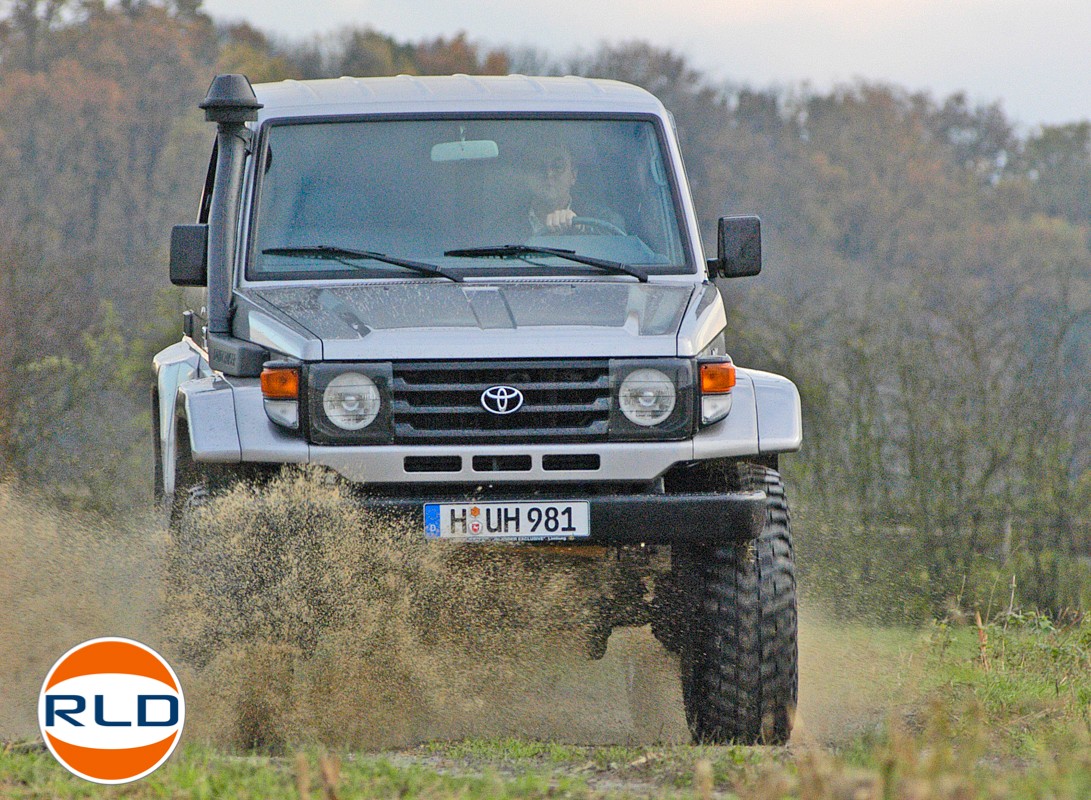 Toyota HZJ 71  Préparation Isländer