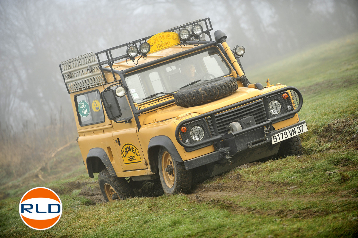 Land Rover 90 Camel Trophy collector